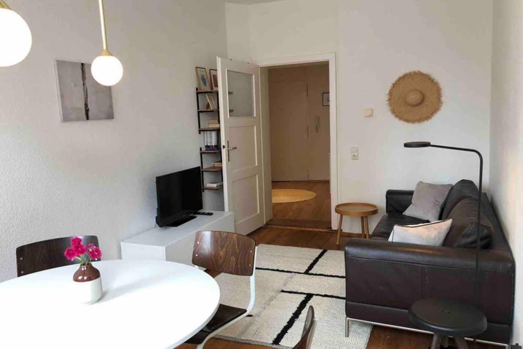 Charmant Leben Im Textilviertel - Stilvolle Wohnung - Zentral Und Ruhig Augsburg Exteriör bild